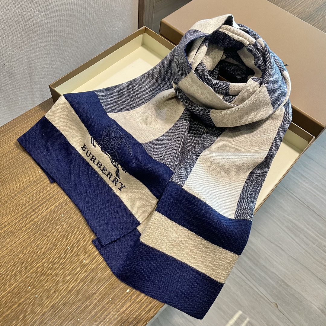 爆款上新 情侣款👍👍B家【经典战马】独家牛货🐂 奢华尽在尺寸之间，高端品质‼️具有超高羊绒品质才会被此品