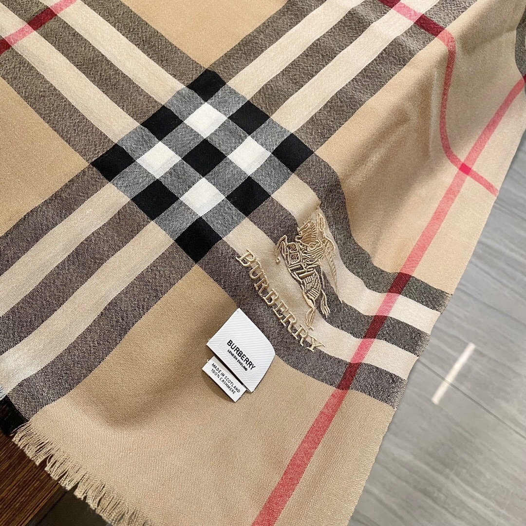 💟👍重磅推荐⚠️原单❗️专柜新款同步上新🎀巴宝利BURBERRY-ENGLAND✨爆款澳洲进口纯羊绒格子围巾/披肩✨💓完