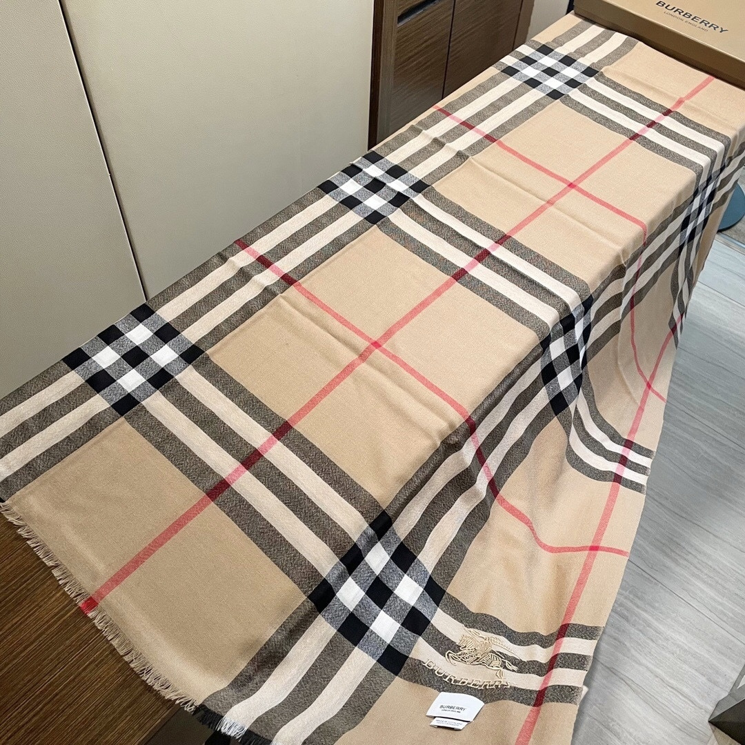 💟👍重磅推荐⚠️原单❗️专柜新款同步上新🎀巴宝利BURBERRY-ENGLAND✨爆款澳洲进口纯羊绒格子围巾/披肩✨💓完