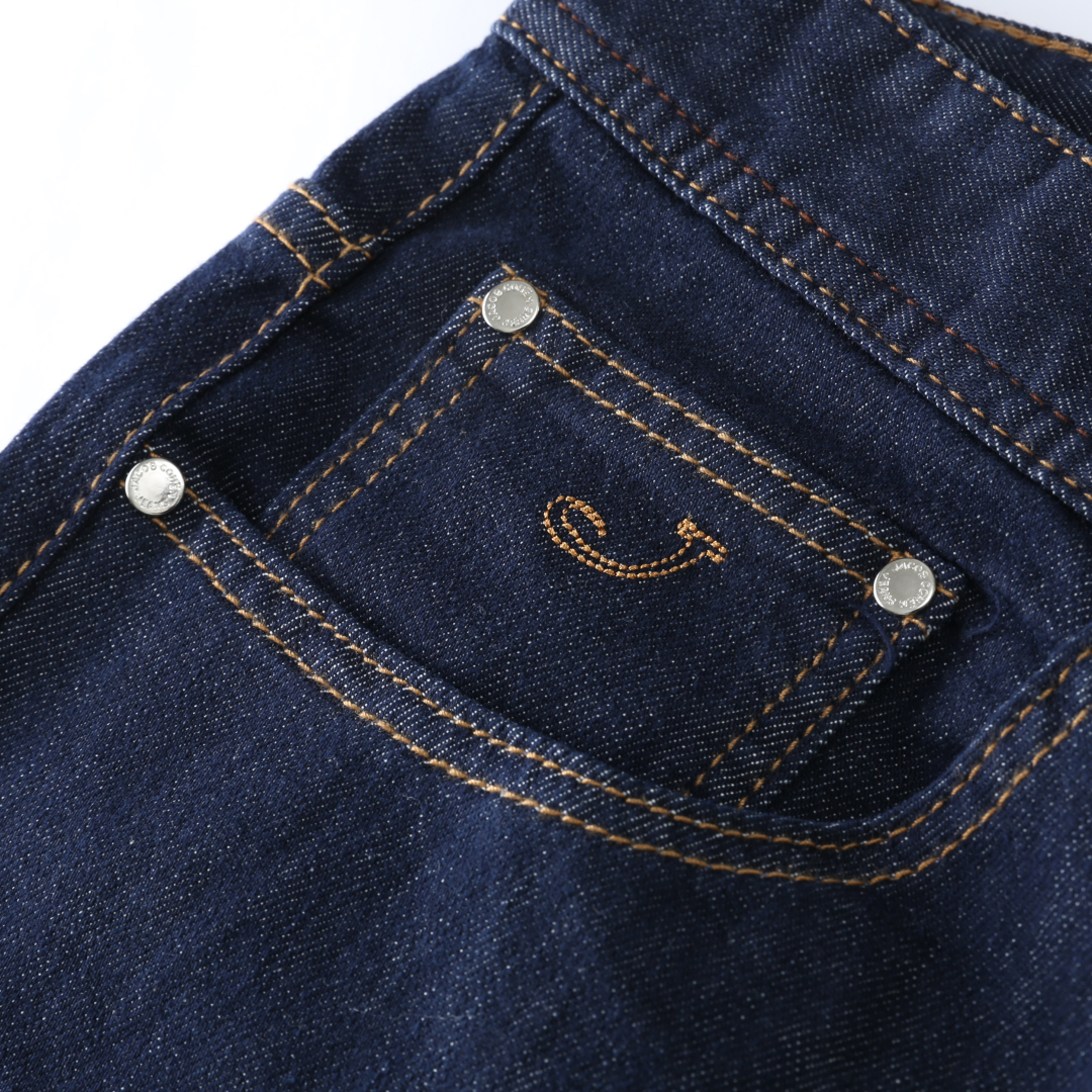 Jacob Cohen Men's Dark Blue Denim Jeans with Suede Patch – Classic Style 8 cmp o 1ilsth6401mcu10178nla902or6