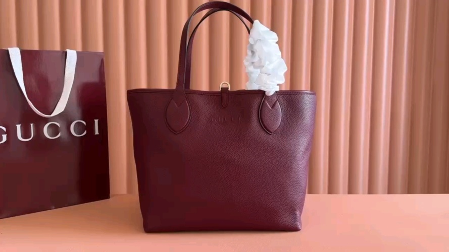 Gucci Totissima Reversible Tote Bag, Wine Red Leather & Beige Canvas, 30x27x23cm 6 Gucci Totissima Reversible Tote Bag, Wine Red Leather & Beige Canvas, 30x27x23cm