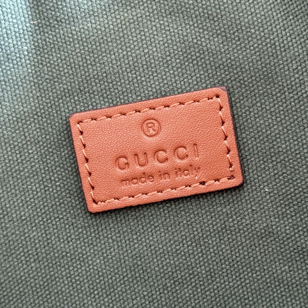 Gucci bag 】Gucci Vanity — photo 8