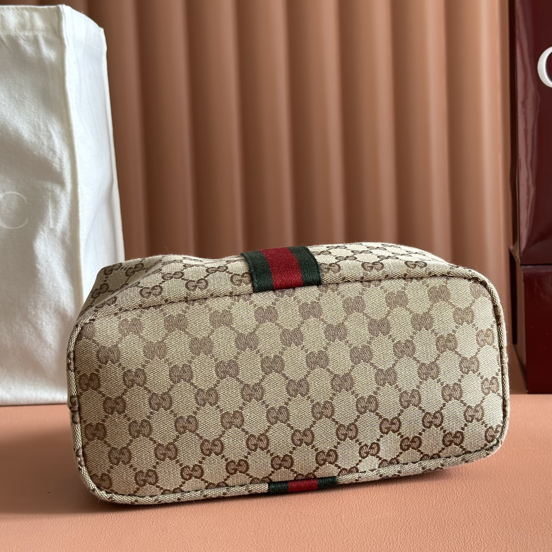Gucci Vanity Beige GG Canvas shoulder everyday