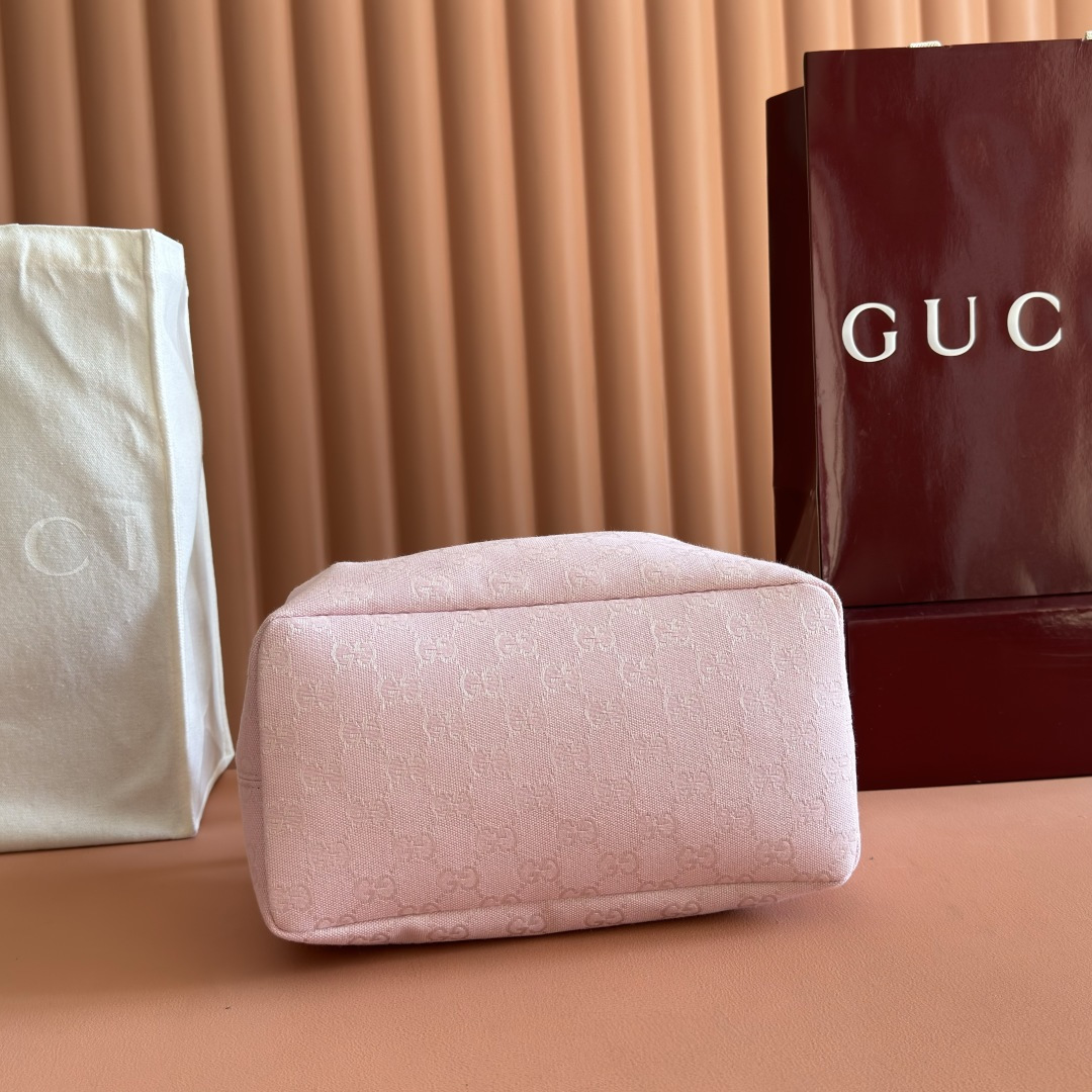 Gucci Pink GG canvas shoulder everyday