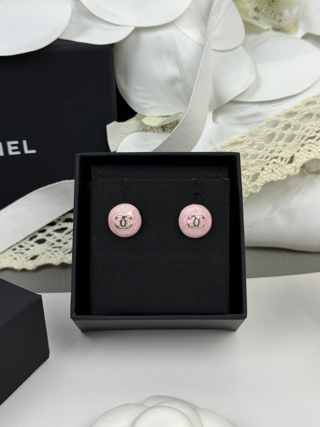 NO:677966,Ch@nel26C pink enamel round earrings, Chanel earrings, chanel19860909Ch@nel26C粉色珐琅圆形耳钉,香奈儿耳钉,chanel,Jewelry