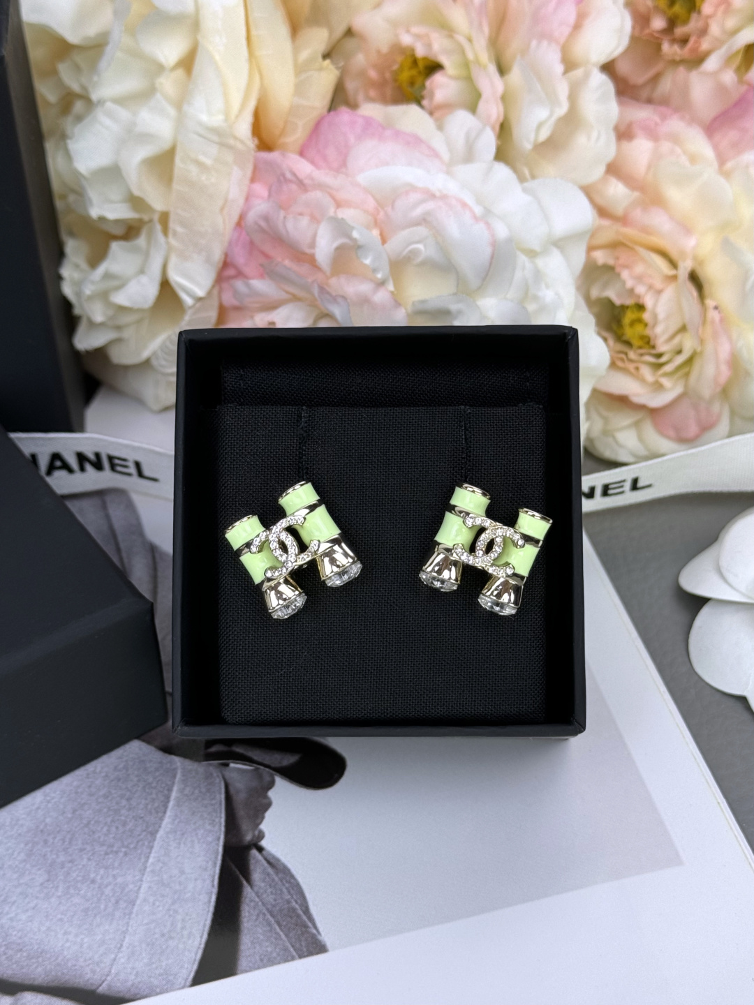 NO:714857,Ch@nel26C green enamel telescope earrings, Chanel earrings, chanel19860909Ch@nel26C绿色珐琅望远镜耳钉,香奈儿耳钉,chanel,Jewelry