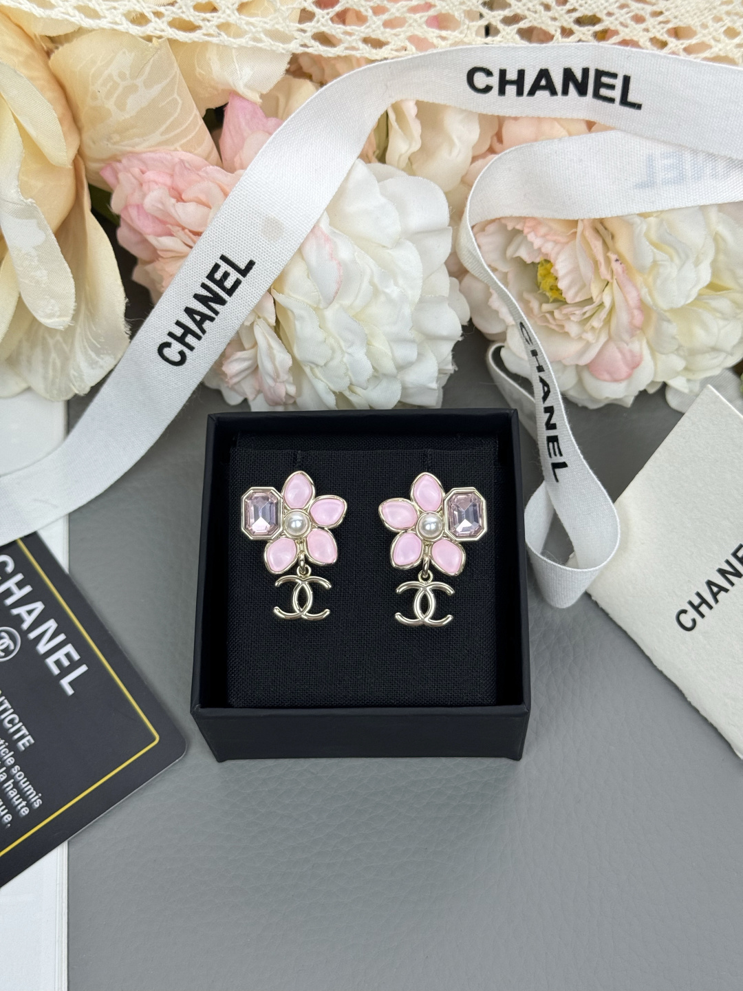 NO:766865,Ch@nel26C pink flower double C earrings, Chanel earrings, chanel, earrings19860909Ch@nel26C粉色花朵双C耳环,香奈儿耳钉,chanel,earrings,Jewelry