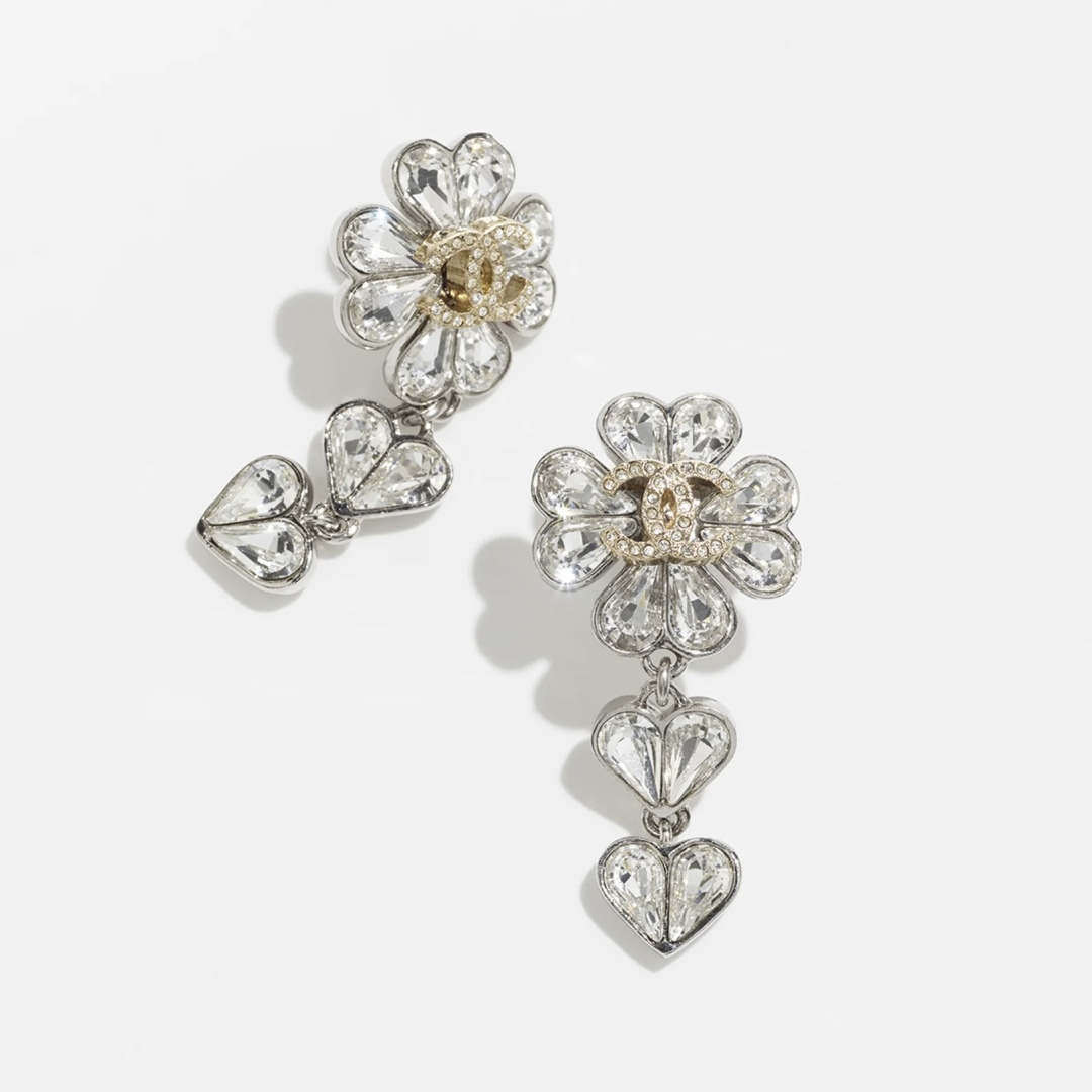 NO:921701,Ch@nel23S four-leaf clover love pendant earrings, Chanel earrings, chanel, earrings19860909Ch@nel23S四叶草爱心吊坠耳环,香奈儿耳钉,chanel,earrings,Jewelry
