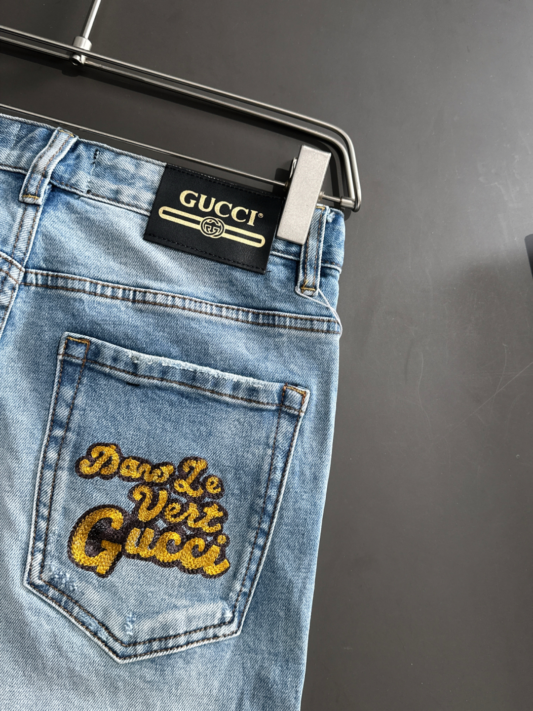  GUCCI🇫🇷 2025🔥🔥新款现货上市，原单爆款牛仔裤👖超级定制款，原版五金，超级重工工艺，版型超赞