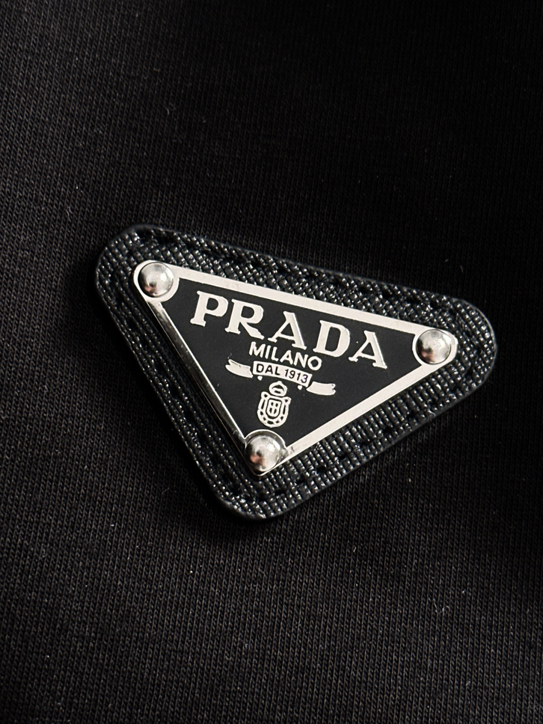 “PRAD 25SS New Summer Shorts: High-Bulleted Tampons, Classic Logo, Hardware Detail, Code M-XXXL” - 图片 5