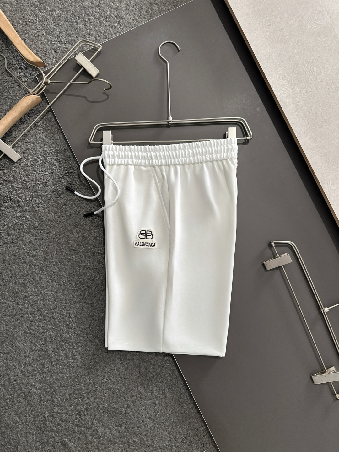 New Summer Shorts: High-Quality Cotton, Fashionable Design, Classic Logo, Hardware Detail, Sizes M-XXXL - 图片 3