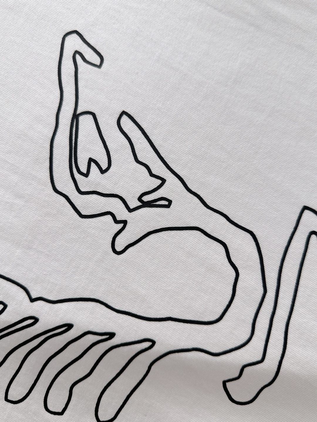 ARC 2025SS春夏最新款圆领时尚短袖T恤，官网同步，专柜纯棉面料！贴肤舒适，耐看又好穿，经典简约l