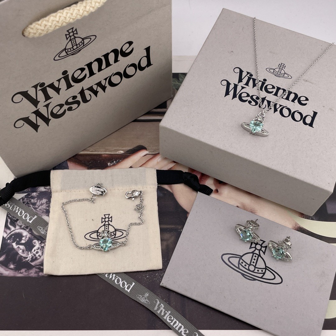 NO:765338,88180【vivienne westwood】The latest color, silver mint green!  Paraiba is so beautiful, beautiful baby, what is a happy planet, come on, this is a happy planet!  Highly recommended, there are blingbling lights in the middle of the planet, hitting the center. I love the simplicity but not simplicity. You can get it right with your eyes closed!  The pure crown ball is a classic symbol, and the shining rings of Saturn outline the future as the waves flow, opening up a new encounter with the future!  The diamonds on Saturn are custom-made Swarovski rhinestones, not cheap diamonds readily available on the market!  When you hold it in your hand, you can completely feel its texture and feel, and the small diamonds surrounding it are all matching Paraiba-colored diamonds!  Be sure to look for white diamonds produced by us, not low-end products on the market!  The glossy and super nice embellishment of rhinestones appears on the design of Saturn, adding a lot of cool and fashionable pretty looks, making the punk look a little girly at the same time, bringing with it a group of fashion fans!  It’s really beautiful, can be salty or sweet, pure or delicious!  Fall in love at first sight, definitely the leader in the 'practical + high-end' world, absolute yyds, absolute treasure, timeless Saturn, Cardia high-end jewelry1986090988180【vivienne westwood】最新颜色,银薄荷绿！帕拉伊巴太美啦绝美宝宝,什么是快乐星球,来,这就是快乐星球！重磅推荐,星球中间钻blingbling的光芒,击中心间,太爱了简约而不简单,闭眼入准没错！纯粹王冠球是经典的象征,闪耀土星环勾勒未来波光流转间,开启一场与未来的崭新际遇！土星上边的钻是定制的施华洛水钻,而非市面上随随便便用的廉价钻就做出来的！拿到手完完全全可以感受到它的质感,手感,围着的小钻也都是匹配的帕拉伊巴色小钻！认准我们家出品,非市面low货用的白钻！光泽感超nice用水钻的点缀出现在土星的设计上,增添不少冷艳时髦的俏丽模样,使得朋克同时又有点小少女,自带一群时尚粉！真的敲好看,可盐可甜,可纯可欲！一眼便钟情,绝对是“实用+高级”界的杠把子,绝对的yyds,绝对的宝藏永不过时的土星,,卡迪亚高端饰品,Jewelry