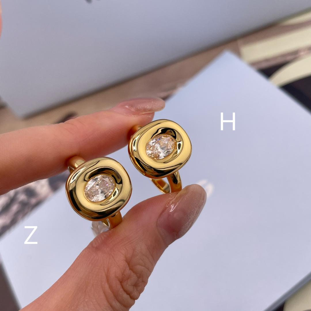 【】  Z VS 我们！认准我们家出品！只对标官网❗️可以很自豪的说，别人就算有买Z，也百分百做不到我们
