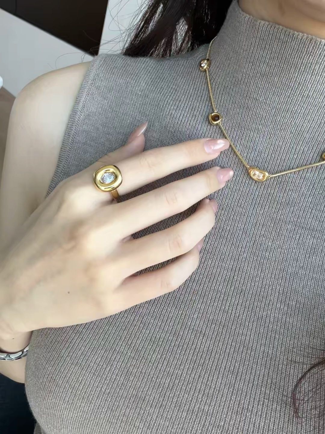 NO:856632,Upper body picture, Cardia high-end jewelry19860909上身图,,卡迪亚高端饰品,Jewelry