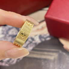 【【卡竖条纹螺丝戒】Z 22700!可定制真金真钻❗️【精工版】金色,银色,玫瑰金3️⃣个颜色!52/5 【【卡竖条纹螺丝戒】Z 22700!可定制真金真钻❗️【精工版】金色,银色,玫瑰金3️⃣个颜色!52/5