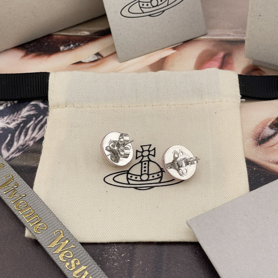 【】 【VivienneWestwood】宝宝，什么是快乐星球，来，这就是快乐星球！粉色，白色，蓝色三个颜色！！重磅推荐