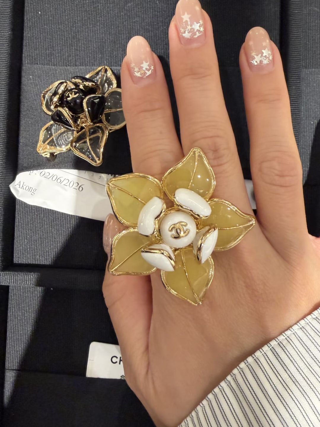 【】  🌼