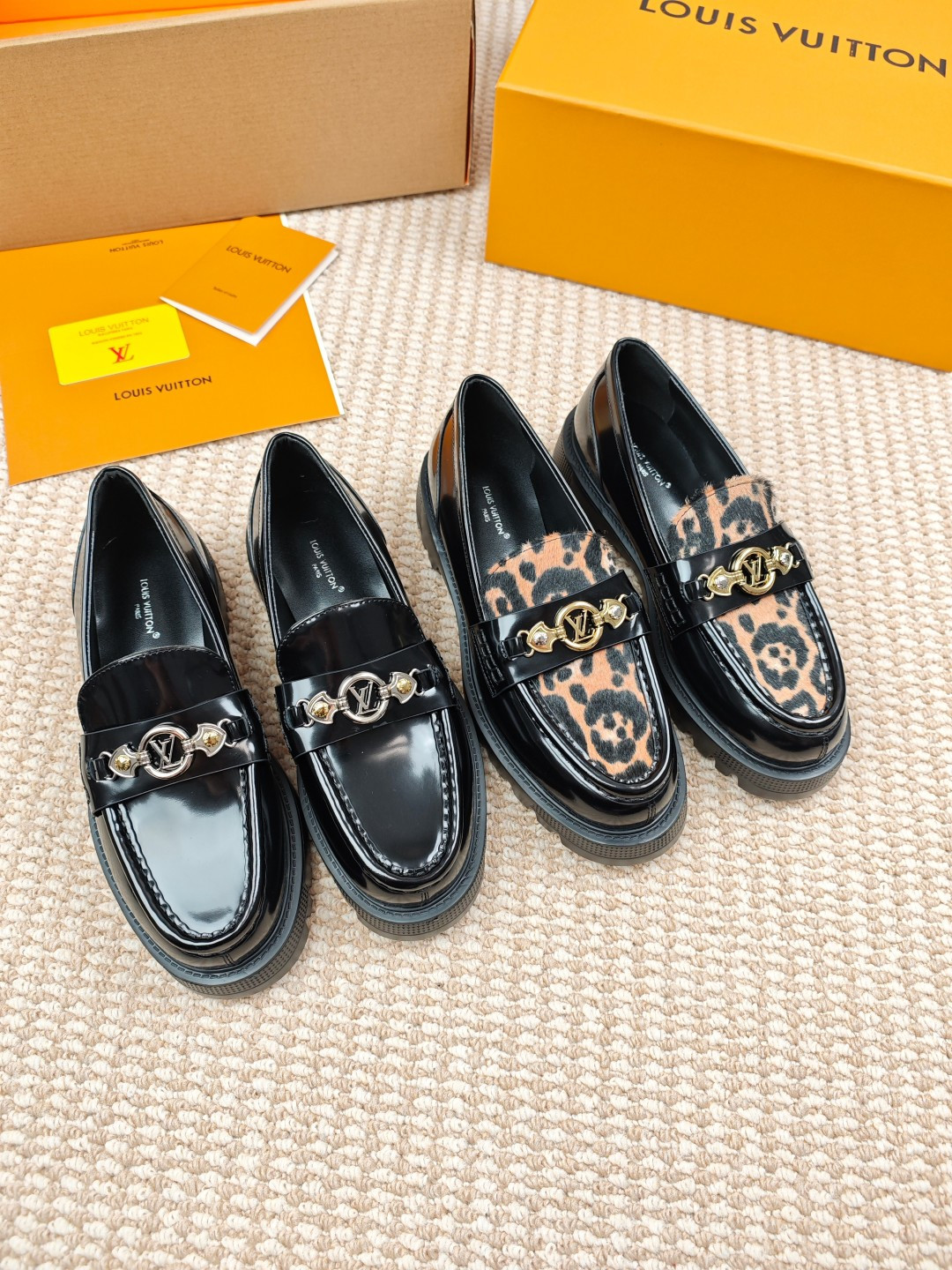 NO:174217,Top version Louis Vuitto LV donkey brand loafers Archlight classic Skate sports and casual thick soles your LV outfits today share Louis Vuitton thick soles loafers original purchase and development made this LV Archlight loafers come from open edge beads to form a fun configuration. Fabric: original imported open edge beads material inner: original customized goat lining soles: original mold genuine size: 35-41 (40, 41 custom-made non-return and exchange), loafers, louis vuitton, louis vuitton, louis vuitton, louis vuitton, louis vuitton, louis vuitton, louis vuitton, louis vuitton, louis vuitton, louis vuitton, louis vuitton, louis vuitton, louis vuitton, louis vuitton, louis vuitton, louis vuitton, louis vuitton, louis vuitton, louis vuitton, louis vuitton, louis vuitton, loafers19860909顶级版本Louis Vuitto路易威登LV驴牌  乐福鞋Archlight经典Skate运动休闲厚底鞋 你的LV穿搭今日分享Louis Vuitton 厚底乐福鞋 原版购入开发 做货 本款LV Archlight乐福鞋出自开边珠栽成妙趣构型. 面料:原版进口开边珠材质 内里:原版定制山羊内里 鞋底:原版开模正版 码数:35一41(40、41定制不退换),乐福鞋,louis vuitton,louis vuitton,louis vuitton,louis vuitton,loafers,Women's Shoes