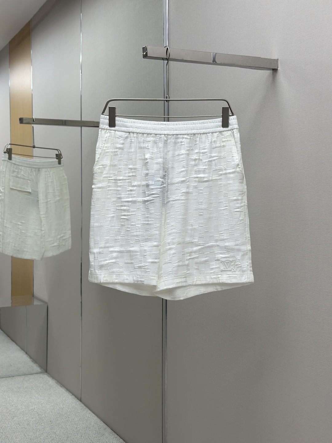 LV Rhinestone Mark Cotton Shorts for Stylish Summer Outfits