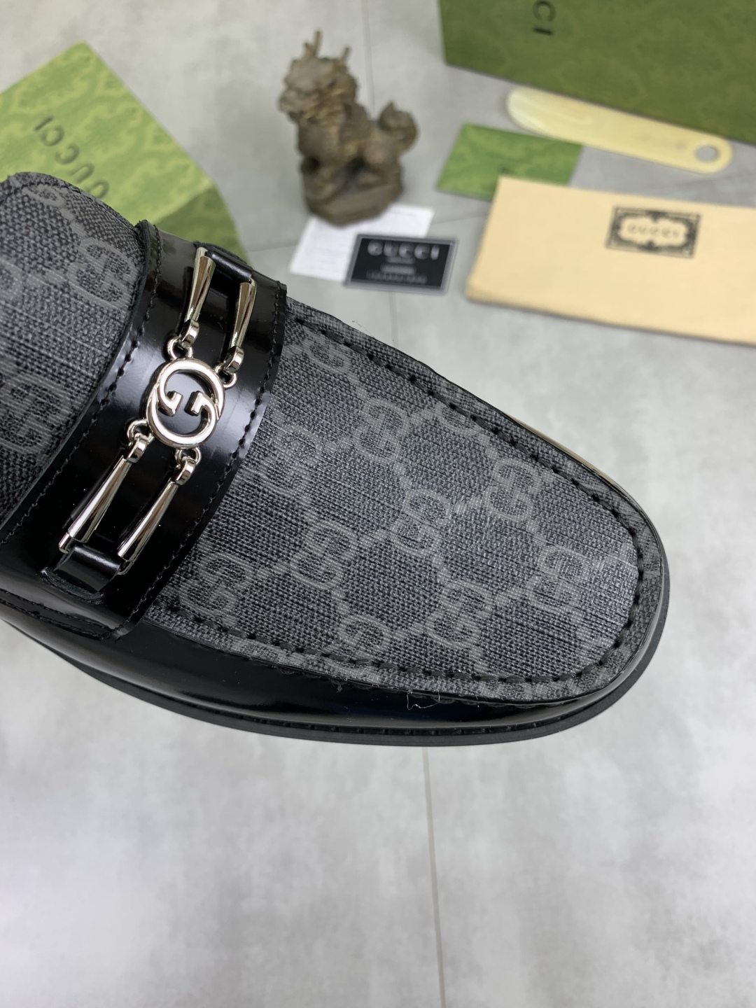 Gucci Men's Formal Business Leather Shoes With Metal Buckle 6 cmp i1741713714084 1488 0 4