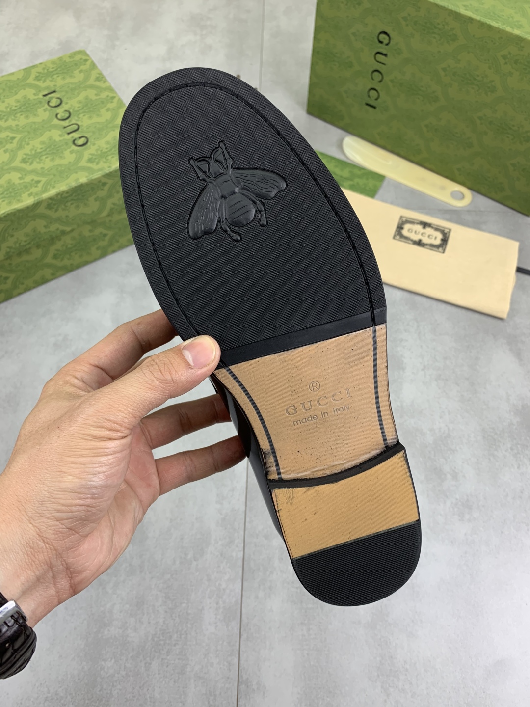 Gucci Men's Formal Business Leather Shoes With Metal Buckle 10 cmp i1741713714138 1889 0 8