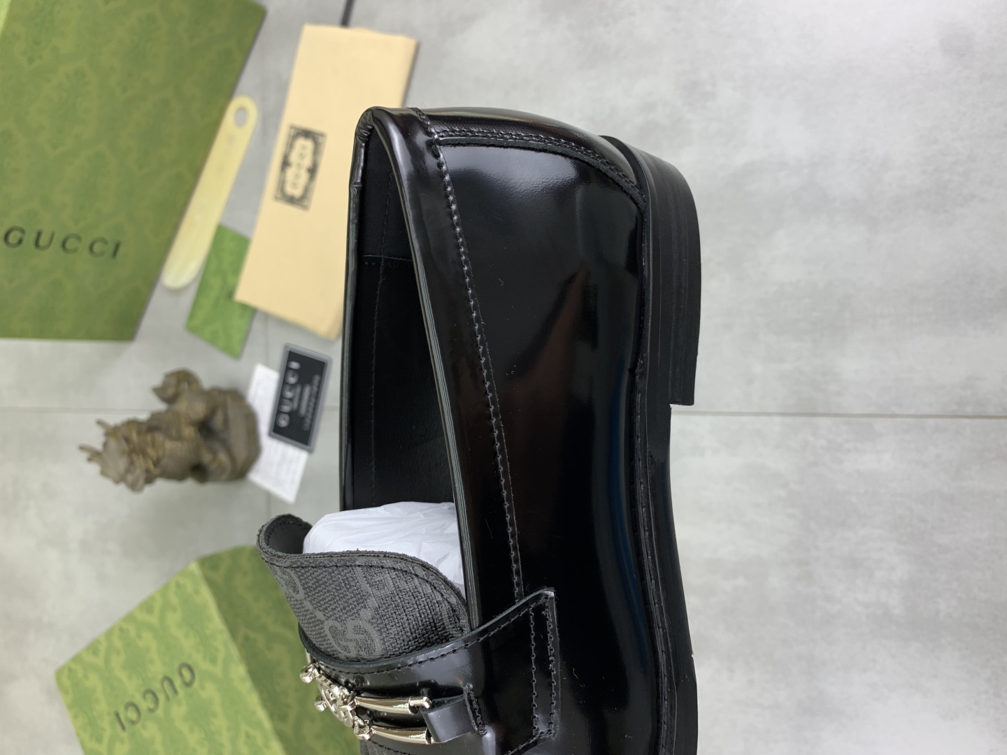 Gucci Men's Formal Business Leather Shoes With Metal Buckle 8 cmp i1741713722895 2099 0 6