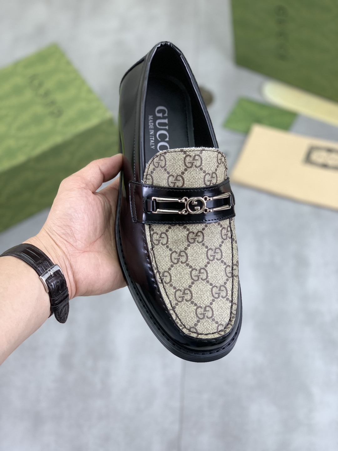 Gucci Men's Dress Loafers in Leather with Iconic GG Pattern and Metal Buckle 2 cmp i1741713727432 1936 0 0
