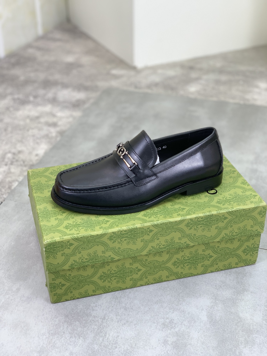 Gucci Men's Formal Business Leather Shoes with Metal Buckle Detail 5 cmp i1741713909618 2842 0 3