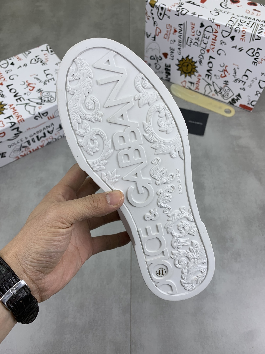 Factory precio P220 (DG - Dolce & Gabbana) última explosión de zapatos casuales, la lengua con los d
