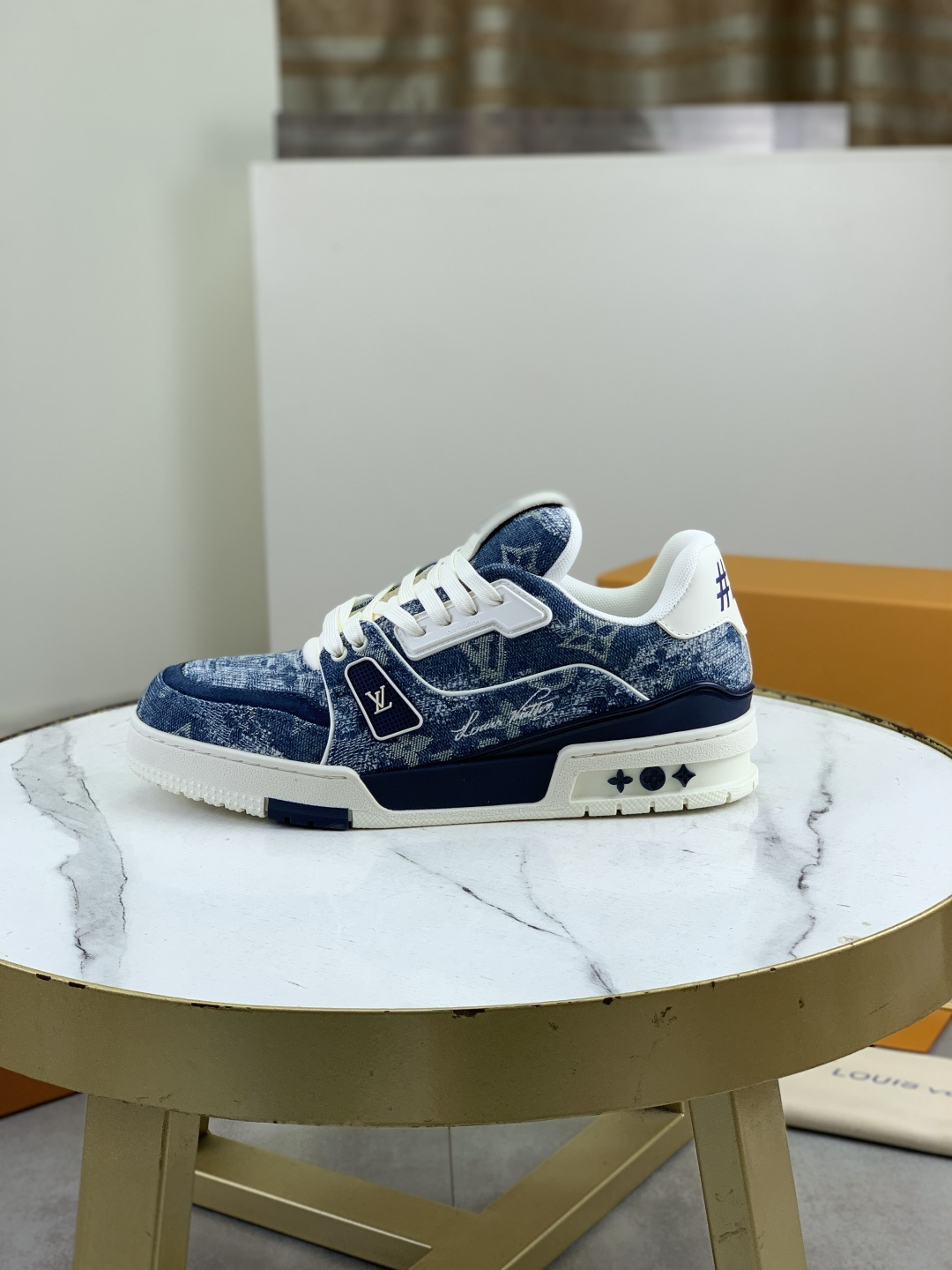 NO:745371,Actual price, top version [LOUIS VUITTON] (original order), the most popular new LV Louis Vuitton *——top version of LV classic trendy shoes!  Use imported original lining and original wear-resistant and lightweight TPU outsole!  High quality products!  Various colors available, sizes female 35-39, male 39-45,,,louis vuitton,louis vuitton,louis vuitton19860909跑量实价 顶级版本【LOUIS VUITTON）（原单）最情侣新款LV路易威登 *——顶级版本 LV经典潮鞋！选用进口原版内里.原版耐磨轻便TPU大底！高品质精品！多款颜色可选,码数女35-39 男39-45,,,louis vuitton,louis vuitton,louis vuitton,Men's shoes