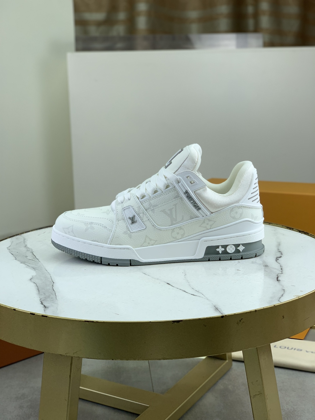 NO:745389,Actual price, top version [LOUIS VUITTON] (original order), the most popular new LV Louis Vuitton *——top version of LV classic trendy shoes!  Use imported original lining and original wear-resistant and lightweight TPU outsole!  High quality products!  Various colors available, sizes female 35-39, male 39-45,,,louis vuitton,louis vuitton,louis vuitton19860909跑量实价 顶级版本【LOUIS VUITTON）（原单）最情侣新款LV路易威登 *——顶级版本 LV经典潮鞋！选用进口原版内里.原版耐磨轻便TPU大底！高品质精品！多款颜色可选,码数女35-39 男39-45,,,louis vuitton,louis vuitton,louis vuitton,Men's shoes