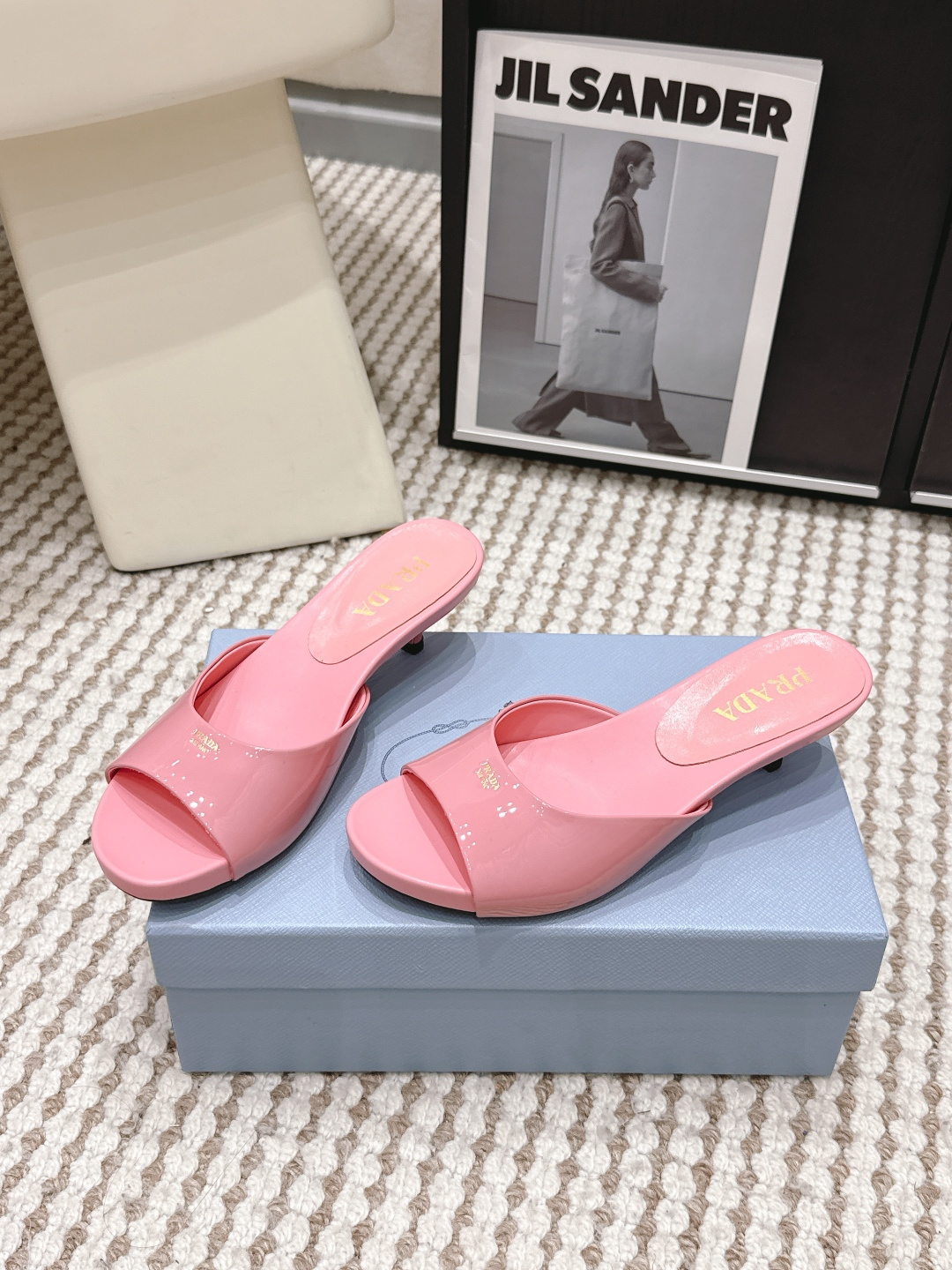 Prada Style Leather Women's Shoes style reference detail image 3 from source 784846