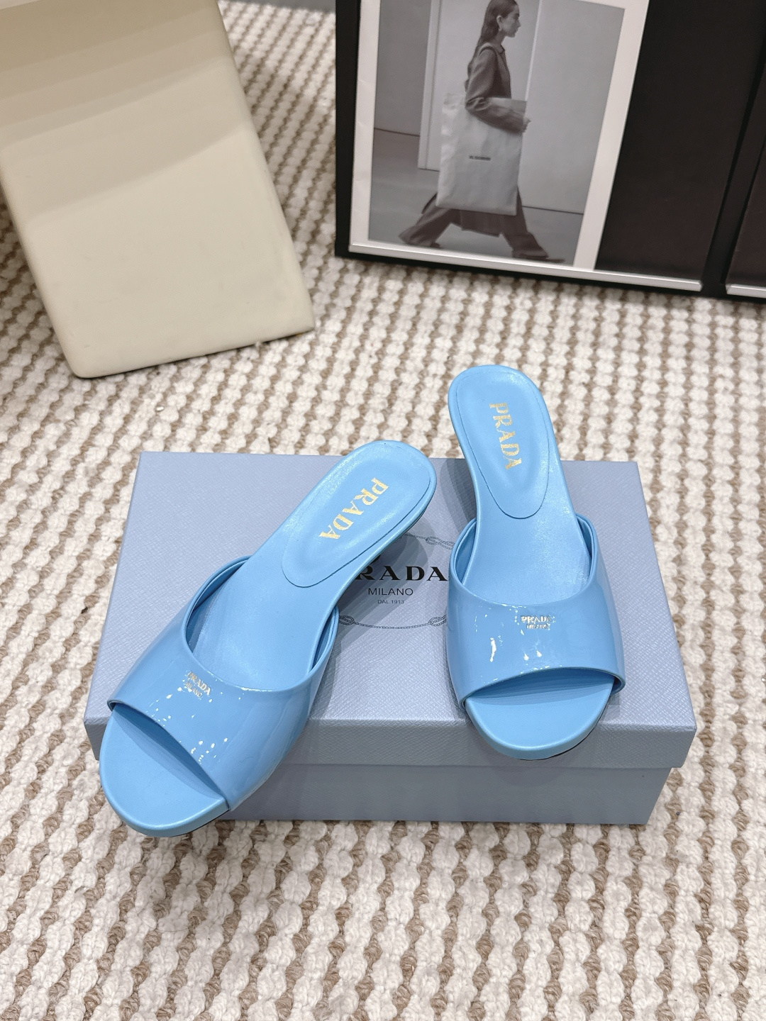 Prada Style Leather Women's Shoes style reference detail image 4 from source 784849