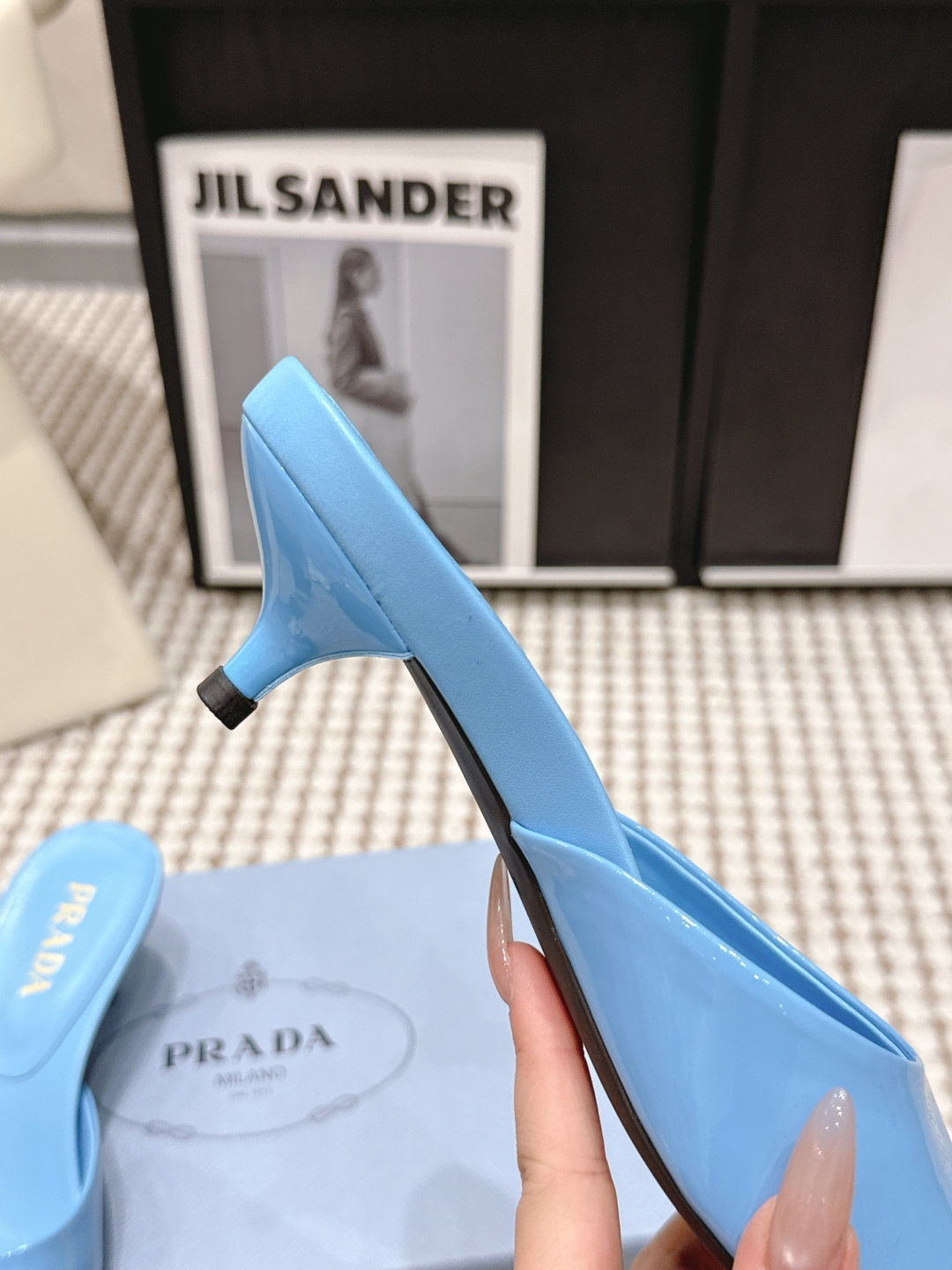 Prada Style Leather Women's Shoes style reference detail image 7 from source 784849