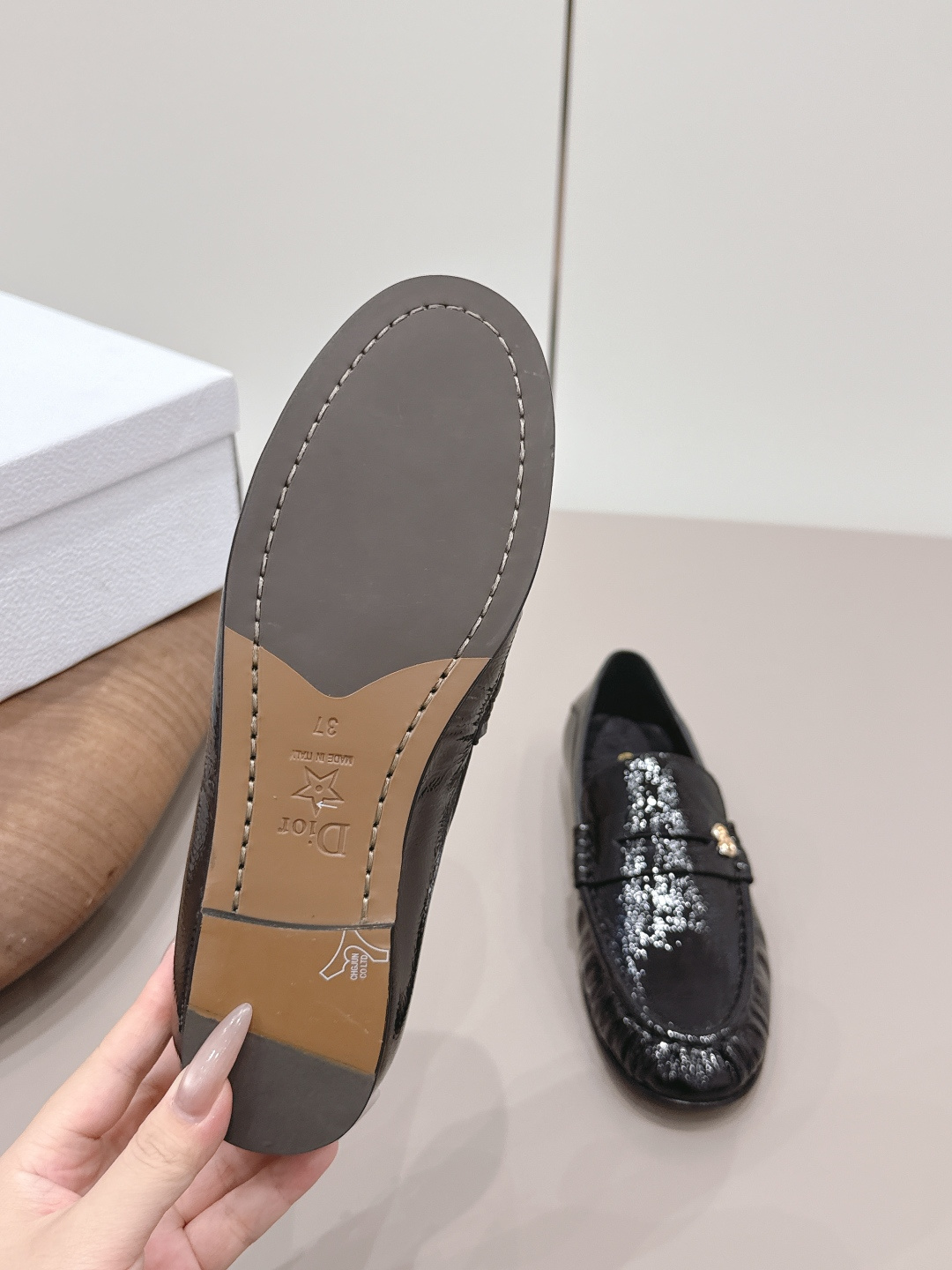 Dior Style Leather Women's Shoes style reference detail image 9 from source 784955