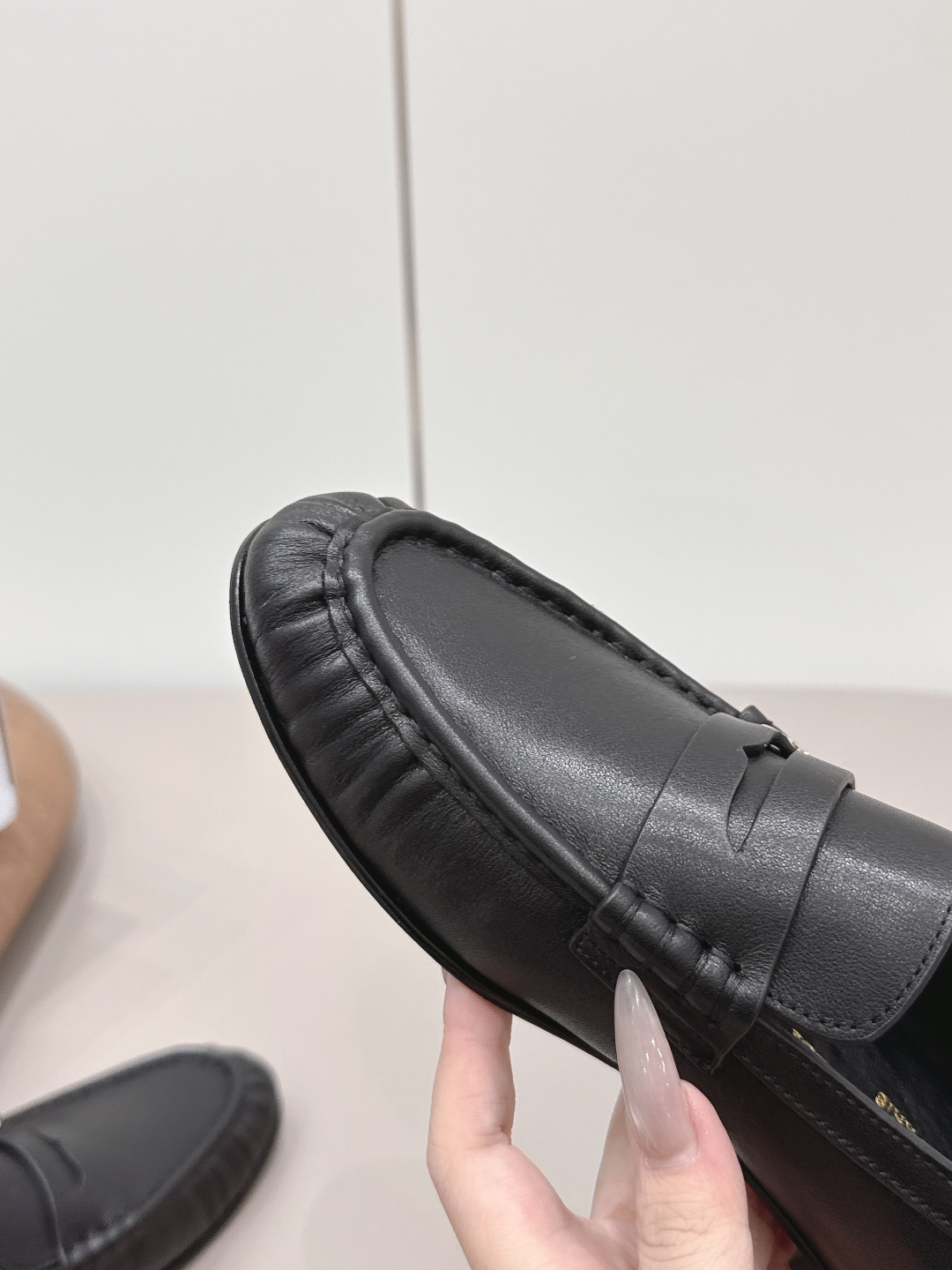 Dior Style Leather Women's Shoes style reference detail image 6 from source 784954