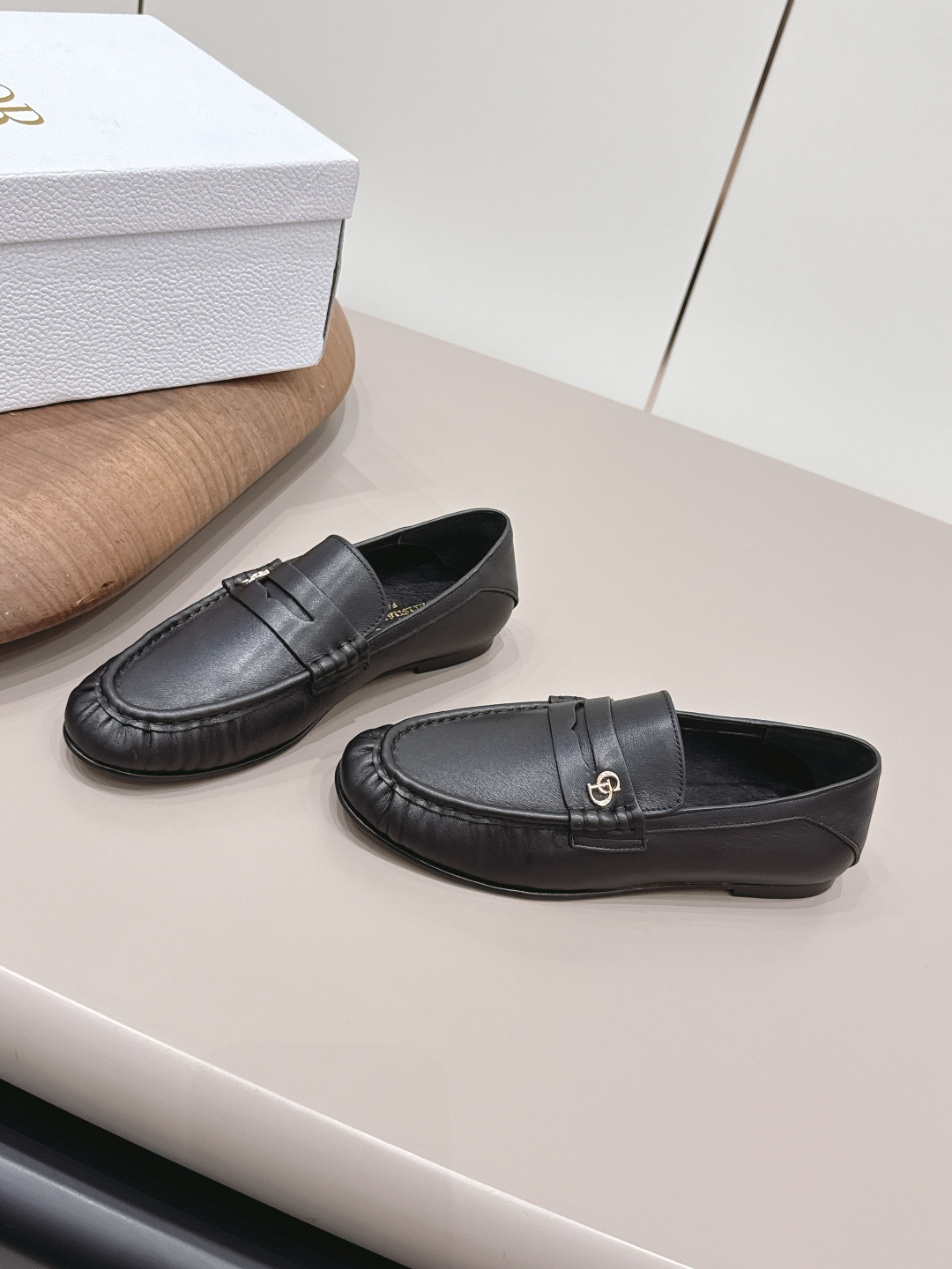 Dior Style Leather Women's Shoes Lookbook Reference image 2