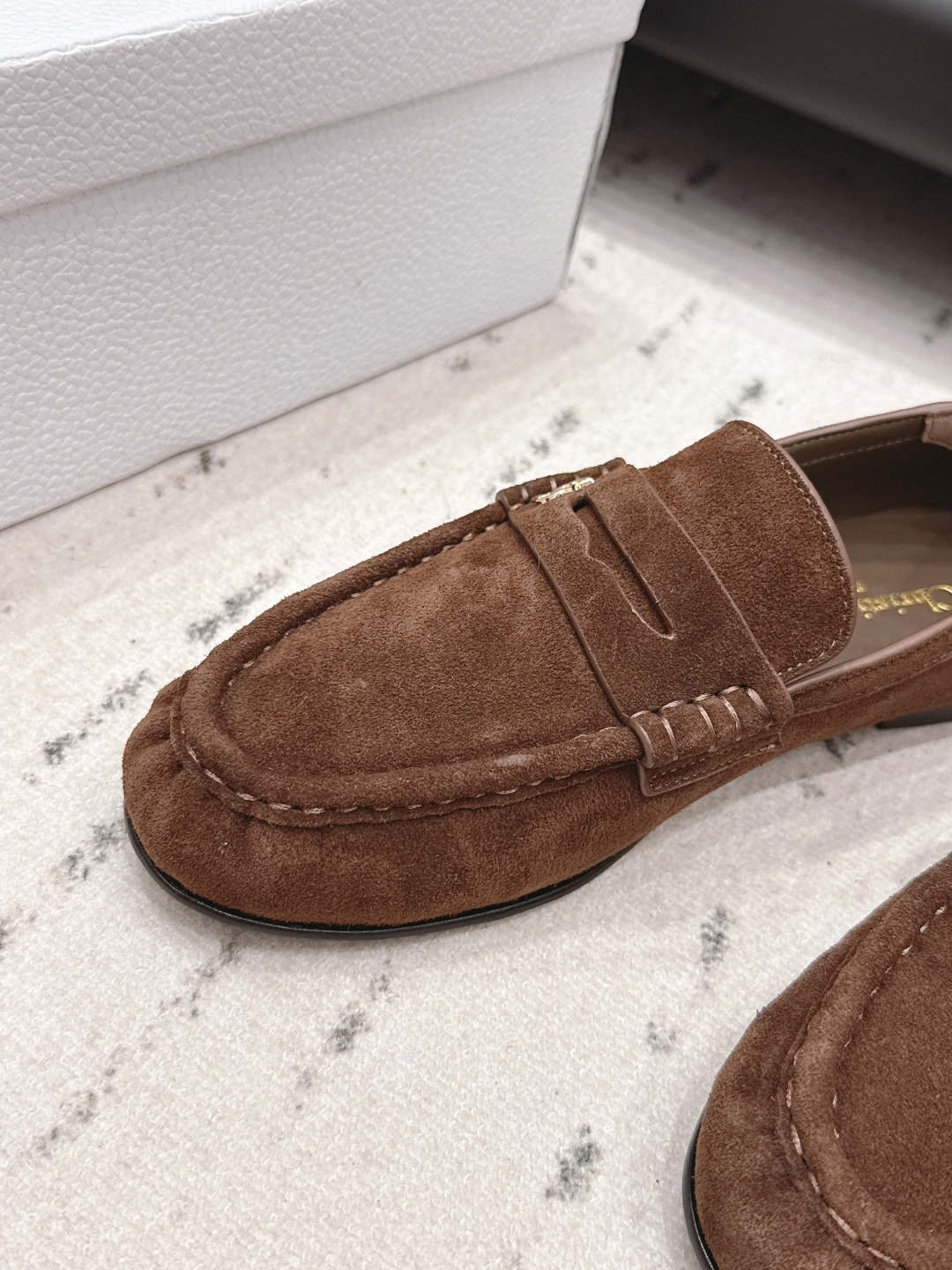 Dior Style Leather Women's Shoes style reference detail image 6 from source 784953