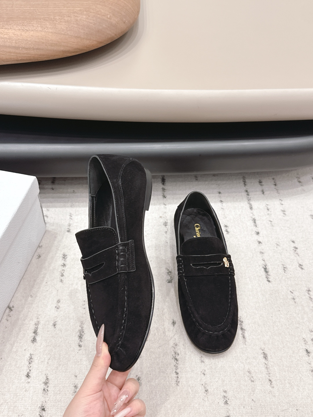 Dior Style Leather Women's Shoes style reference detail image 4 from source 784952