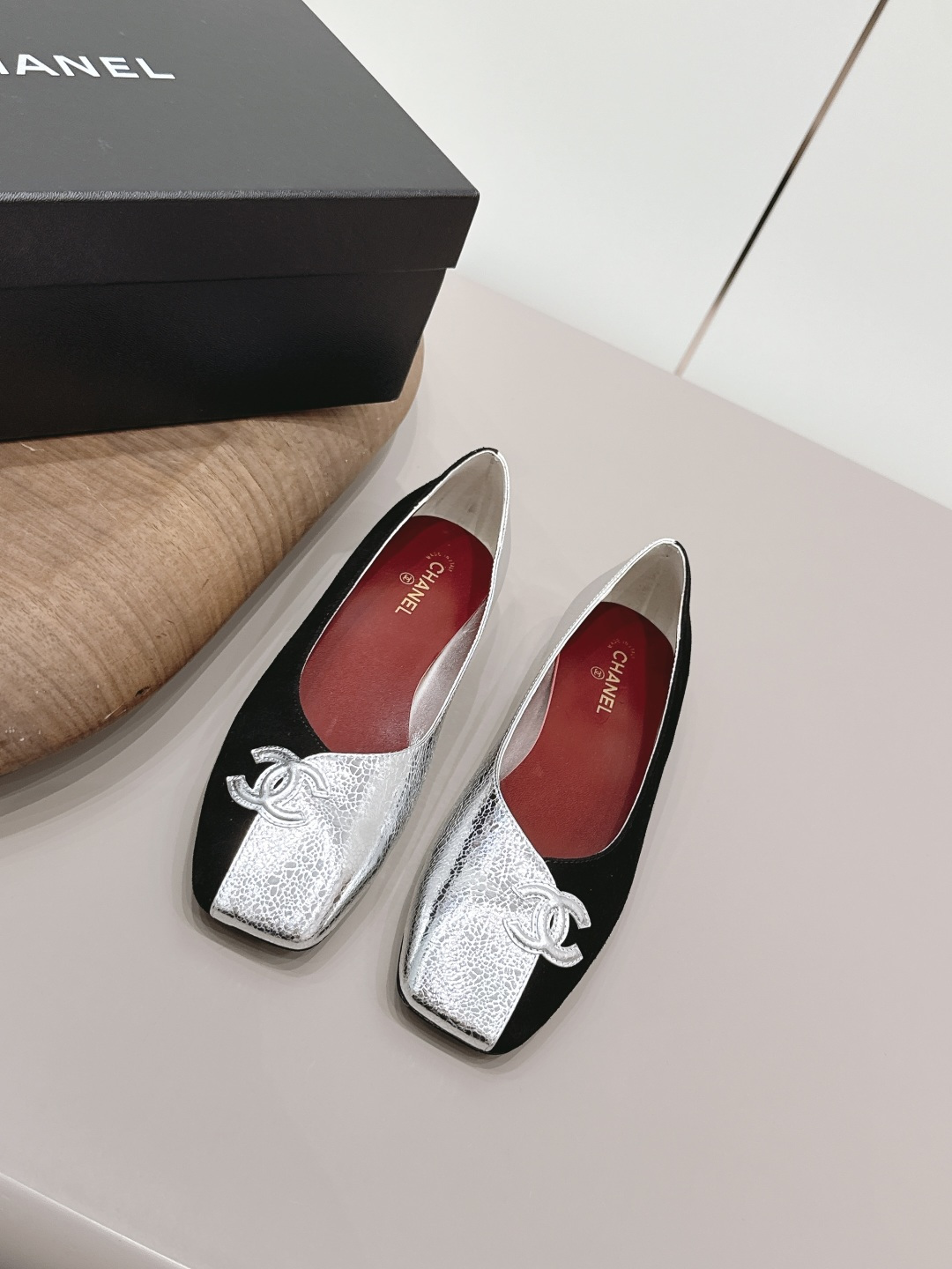 Chanel Style Leather Women's Shoes Lookbook Reference image 1