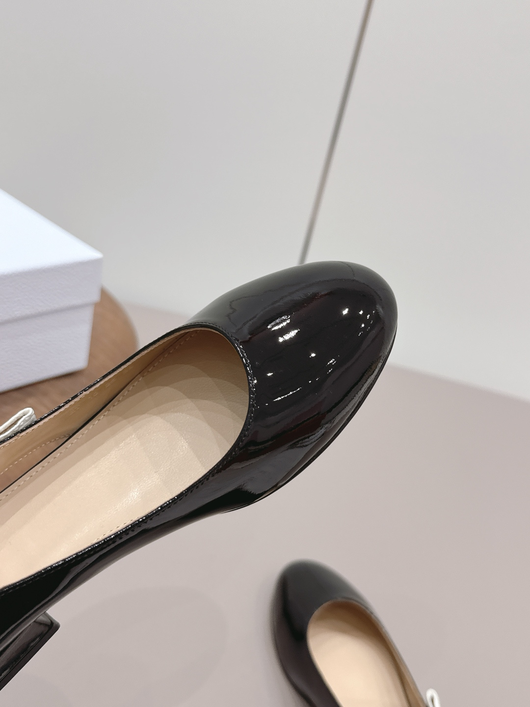 Dior Style Leather Women's Shoes style reference detail image 6 from source 784957