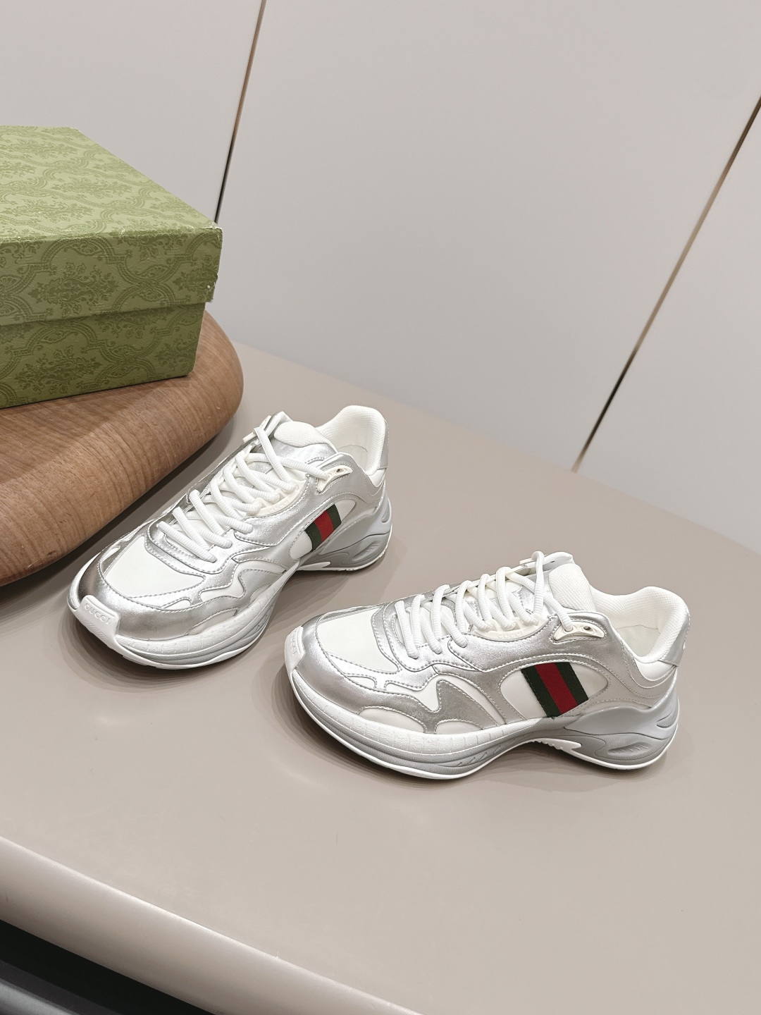 古驰 Gucci 经典高级手袋包包 #vO4Q 2