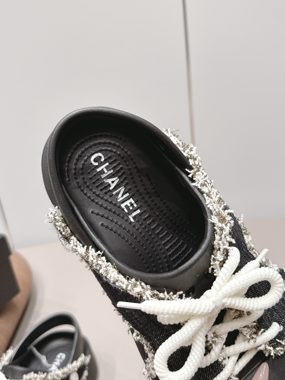 Chanel Beige Leather Women's Shoes Women's Shoes Women's Shoes detail image 7 from source 786025