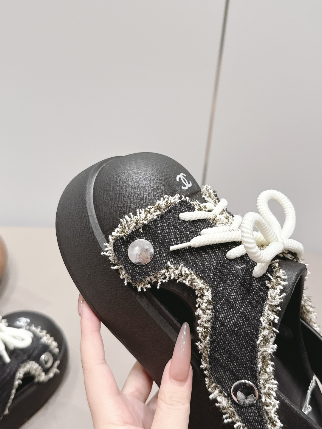 Chanel Beige Leather Women's Shoes Women's Shoes Women's Shoes detail image 6 from source 786025