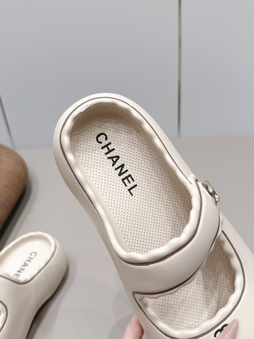Chanel Style Beige Leather Women's Shoes Women's Shoes Women's Shoes detail image 7 from source 786022