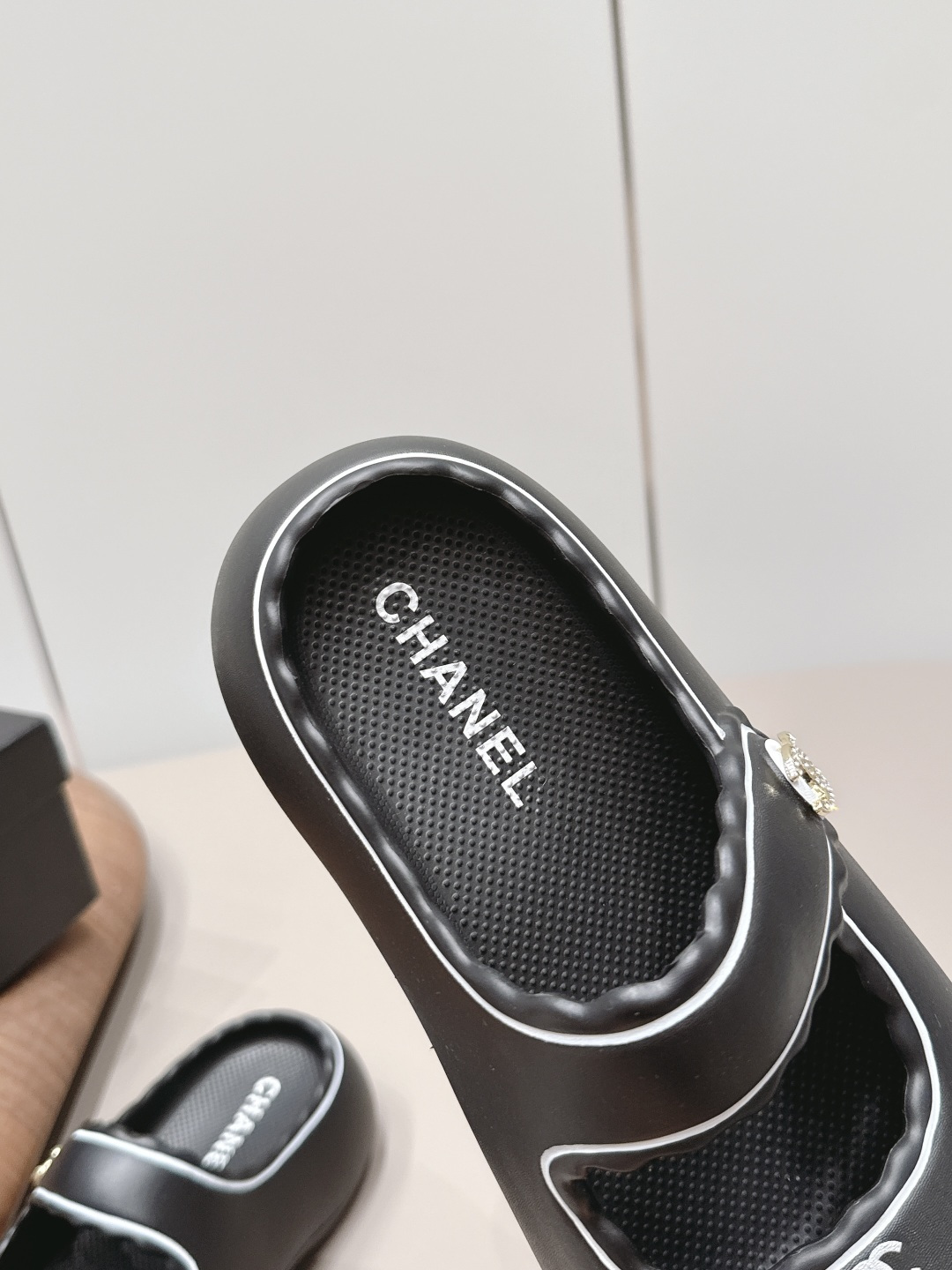 Chanel Style Beige Leather Women's Shoes Women's Shoes Women's Shoes detail image 7 from source 786024