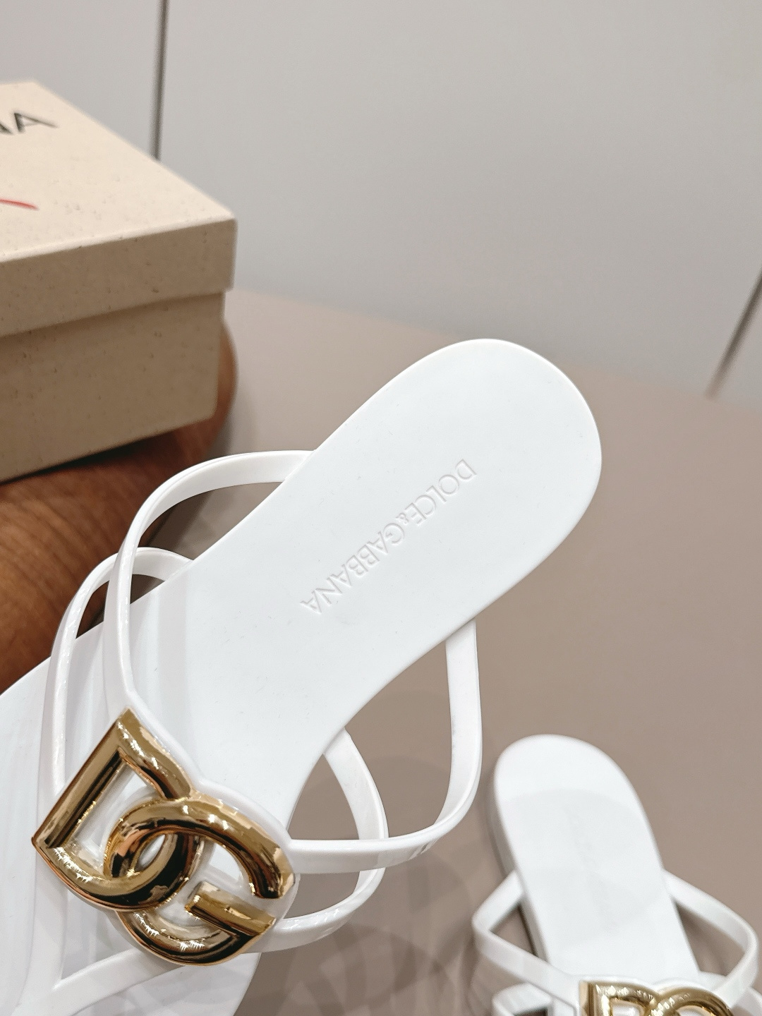 Dolce & Gabbana Haute Couture Classic Luxury Leather Shoe Ref 7
