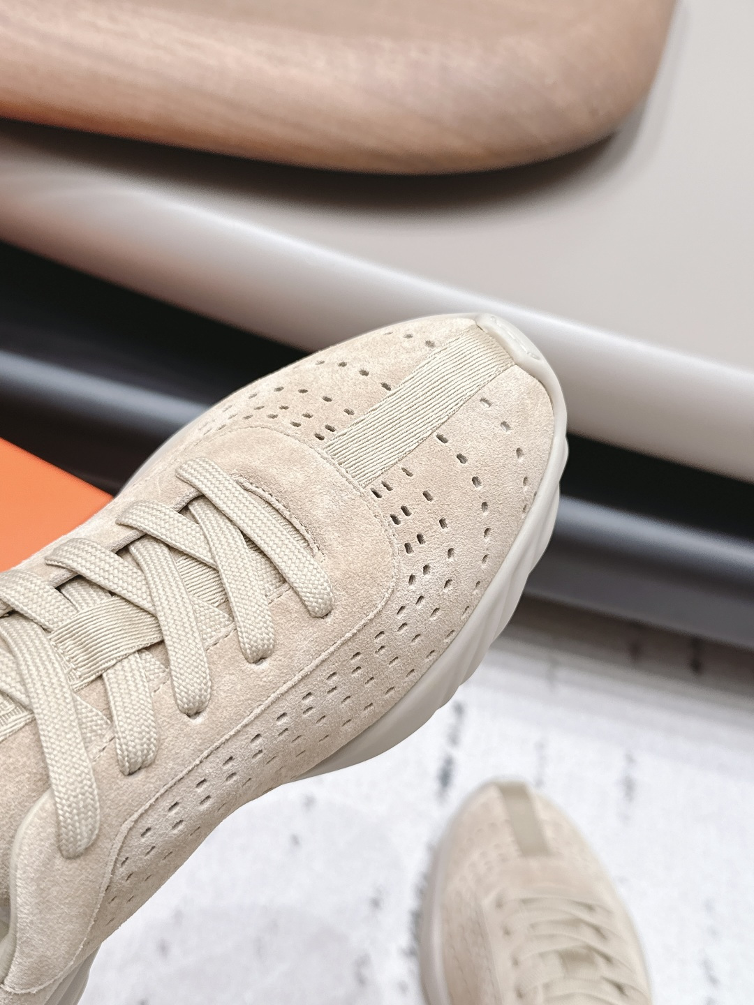Hermès 26vs Spring/Summer new couple's casual sneaker series 6