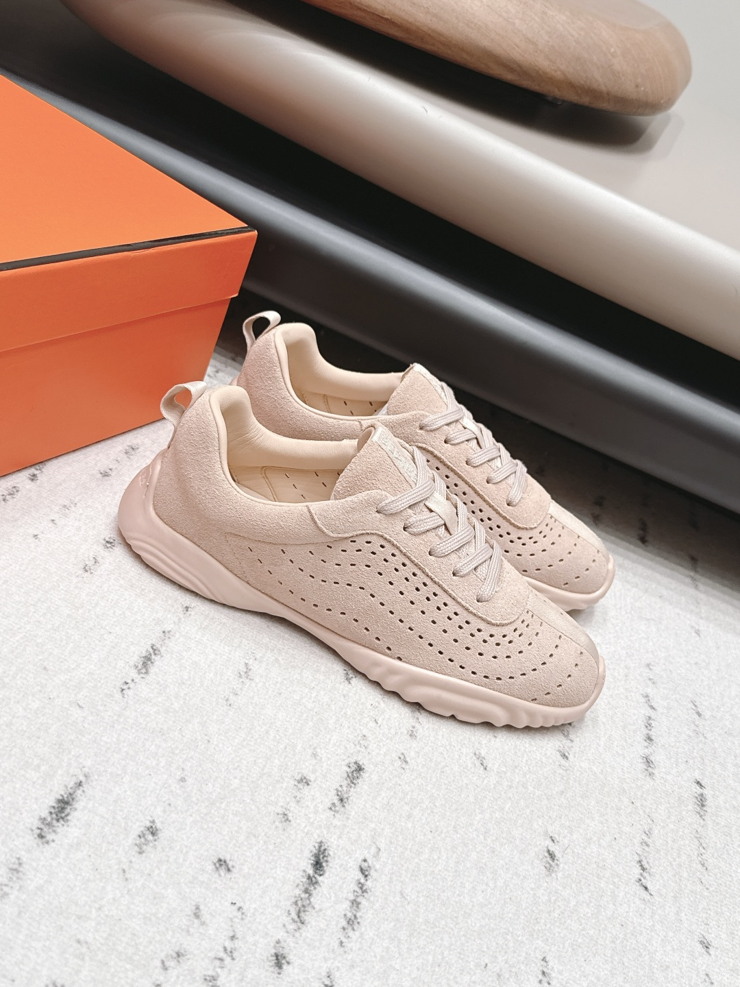 Hermes 26 Spring/Summer new couple casual sneaker series 3